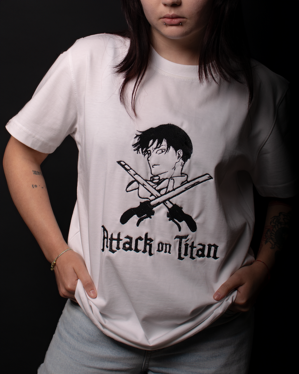 Attack on Titan T-Shirt – Dual Blades Edition