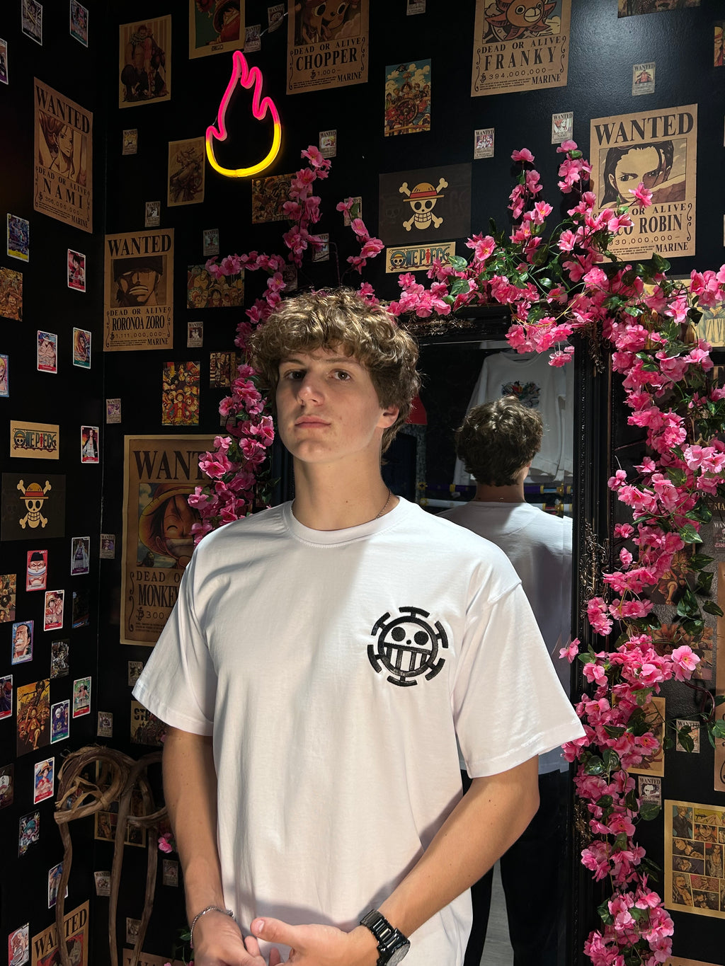 One Piece T-Shirt – Heart Pirates Edition