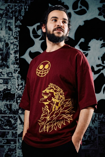 One Piece T-Shirt – Trafalgar Law Golden Edition - Dark Red